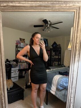 SHEIN Black Sleeveless V-Neck Ruched Mini Dress